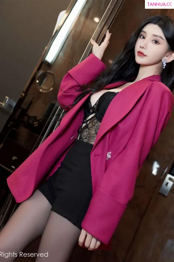 周于希dummy  [XiuRen]高清写真图 2023.12.08 No.7787 周于希Sally 黑丝美臀第14张图片